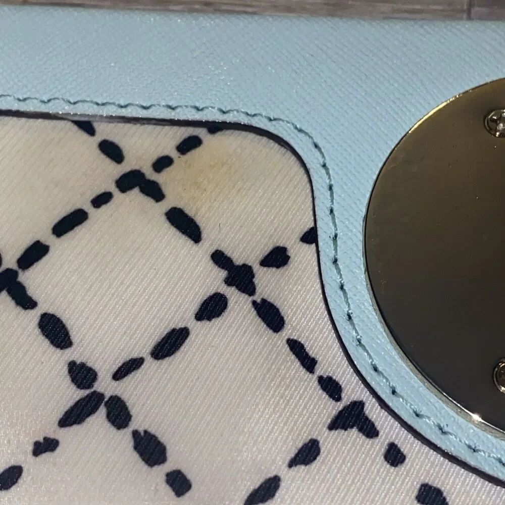 Kate Spade Newbury Lane Sally Small Crossbody Bag Light Gray Turnlock Purse - Picture 13 of 16